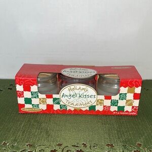 Holiday Angel Kisses Candle Set